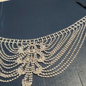 Shoulder chain necklace